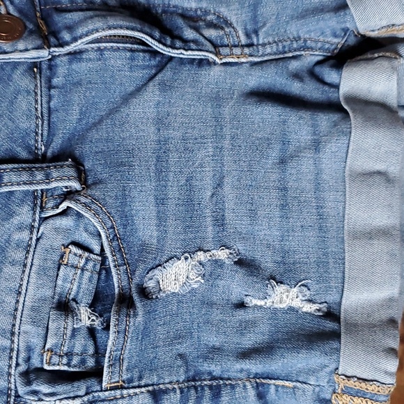 Faded Glory distressed stretchy shorts - Picture 2 of 6